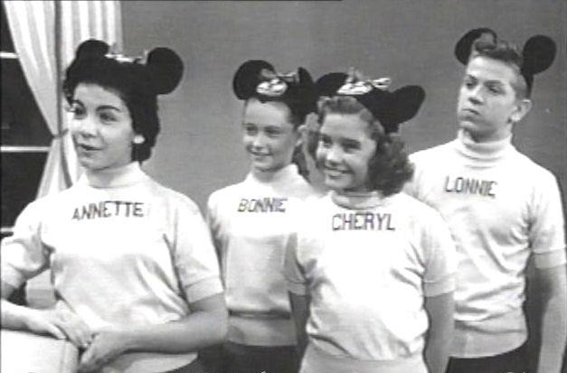 The Mickey Mouse Club (the 1950s Series) Fotoğrafları 92