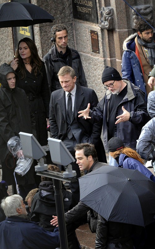 Ejderha Dövmeli Kız Fotoğrafı