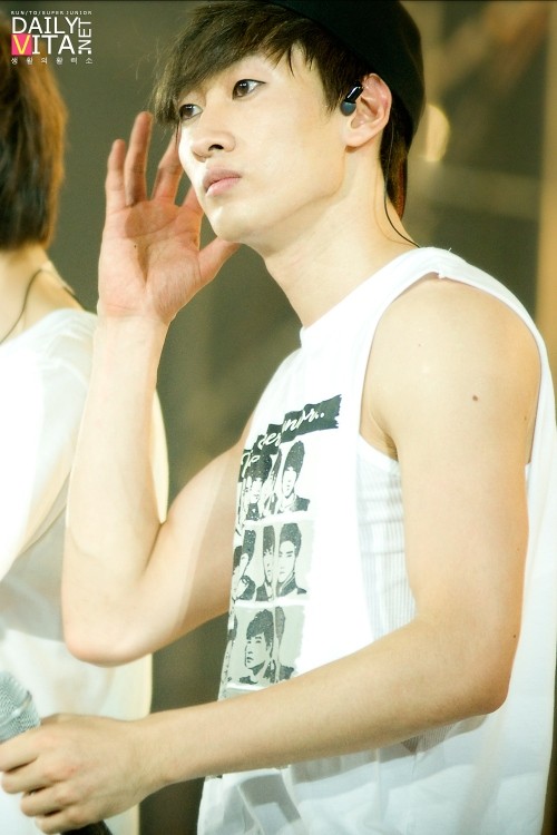 Supershow 3 3d Fotoğrafı