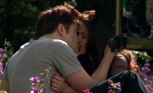 Alacakaranlık Efsanesi: Şafak Vakti Bölüm 2 Fotoğrafı