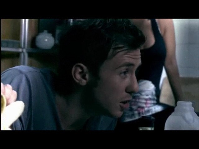 McFly Nowhere Left To Run Fotoğrafı