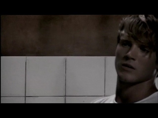 McFly Nowhere Left To Run Fotoğrafı