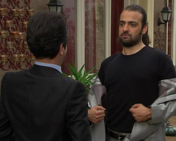 Yalan Dünya Fotoğrafı