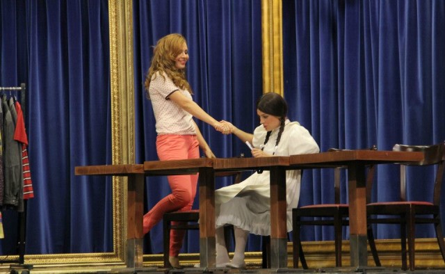 İnsanlar Alemi Fotoğrafı