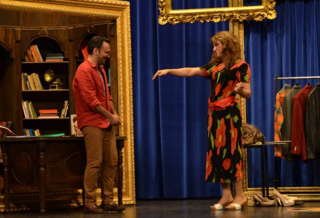 İnsanlar Alemi Fotoğrafı