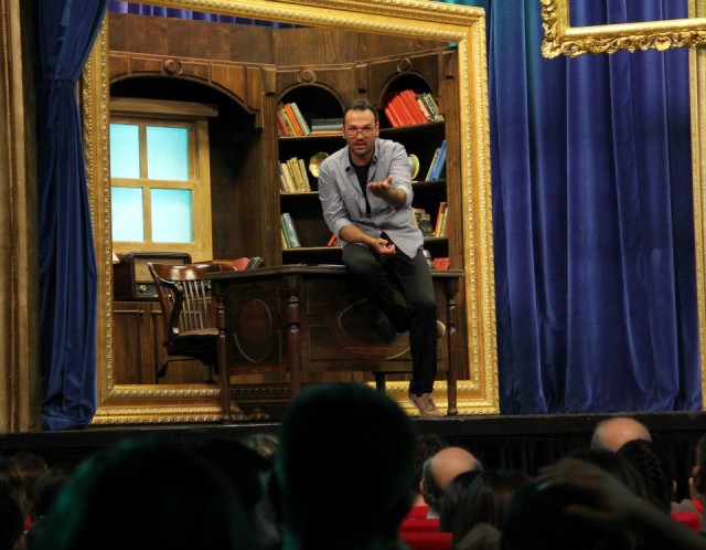 İnsanlar Alemi Fotoğrafı