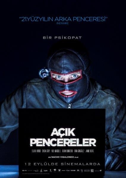 Açık Pencereler Fotoğrafı