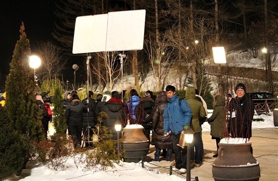 Wind Blows in Winter Fotoğrafı