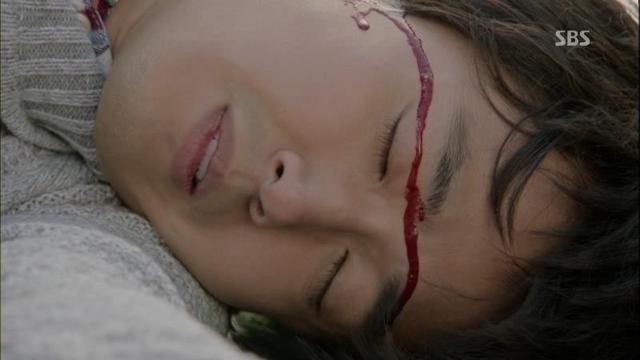 Wind Blows in Winter Fotoğrafı