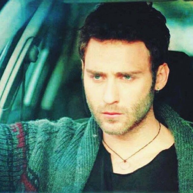 Bir Aşk Hikayesi Sezon 1 Fotoğrafı