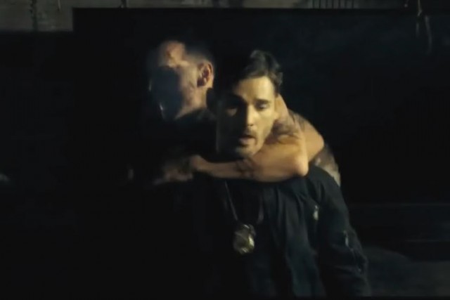 Bizi Kötüden Koru Fotoğrafı