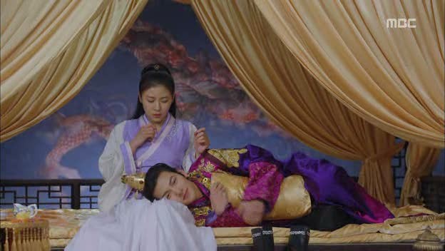 Empress Ki Fotoğrafları 35