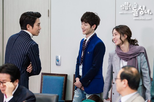 Cunning Single Lady Fotoğrafı