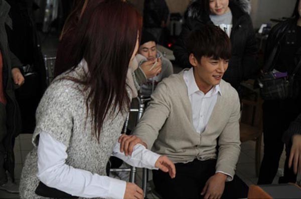 Emergency Couple Fotoğrafı