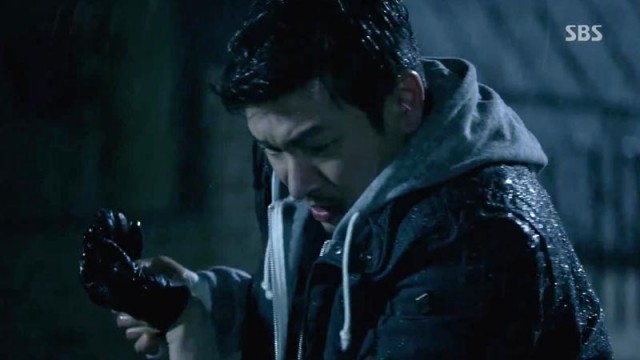 God’s Gift – 14 Days Fotoğrafı