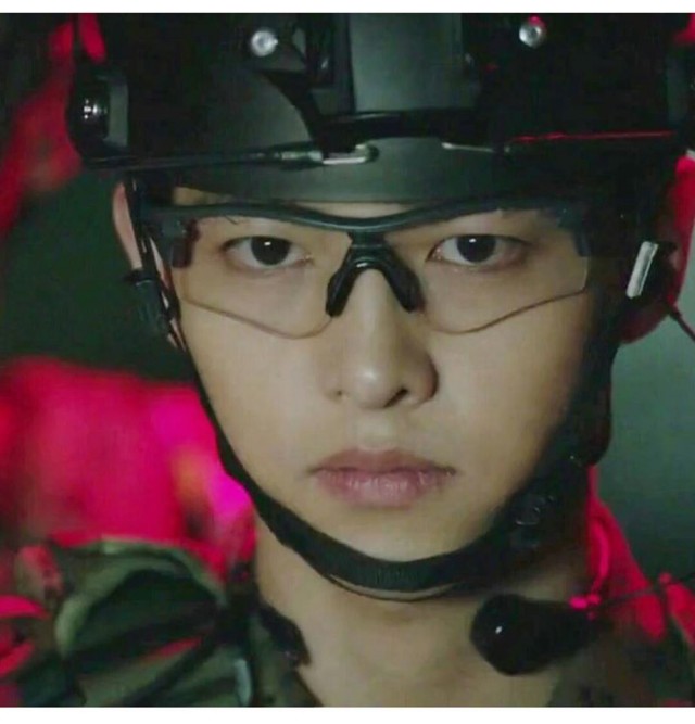 Descendants of the Sun Fotoğrafı