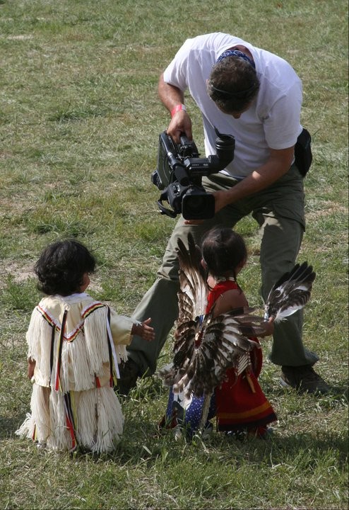 Oturan Boğanın İzinde Fotoğrafı