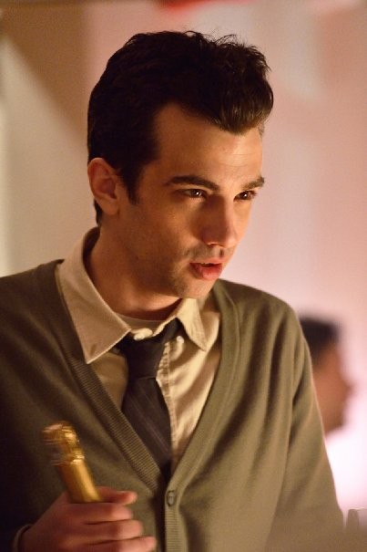 Man Seeking Woman Fotoğrafları 1