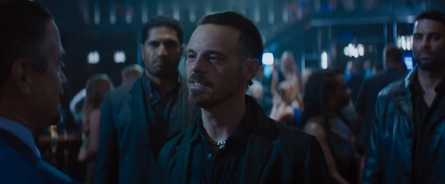 Sleepless Fotoğrafı