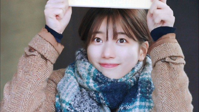 Uncontrollably Fond Fotoğrafı