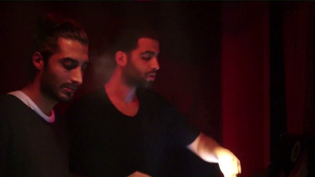 İran'da Rave Fotoğrafı