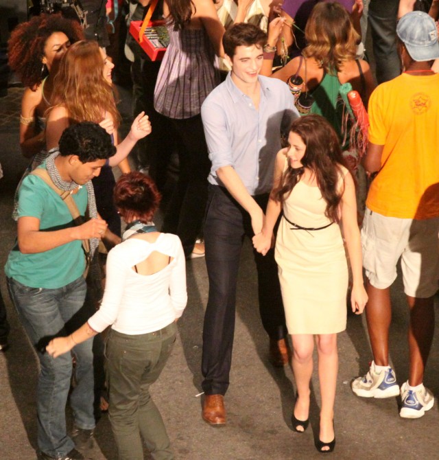 Alacakaranlık Efsanesi: Şafak Vakti Bölüm 1 Fotoğrafı