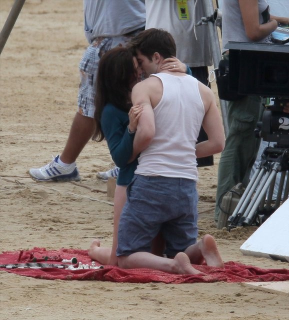 Alacakaranlık Efsanesi: Şafak Vakti Bölüm 1 Fotoğrafı