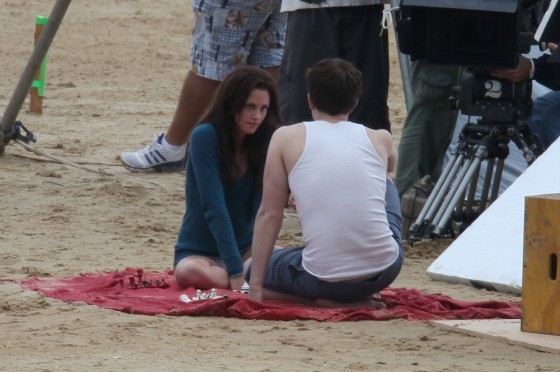 Alacakaranlık Efsanesi: Şafak Vakti Bölüm 1 Fotoğrafı