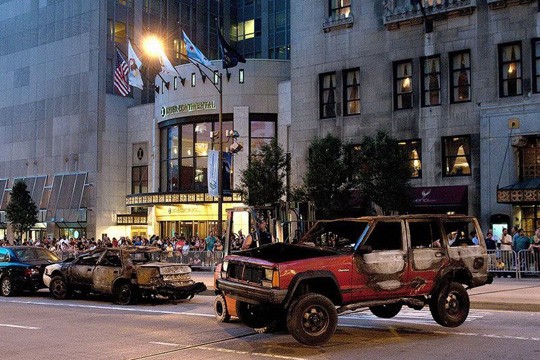 Transformers: Ay'ın Karanlık Yüzü Fotoğrafı