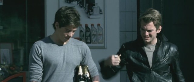 Virus Undead Fotoğrafı