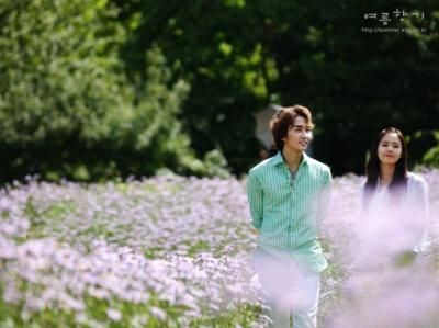 Scent Of Summer / Endless Love: Summer Scent Fotoğrafı