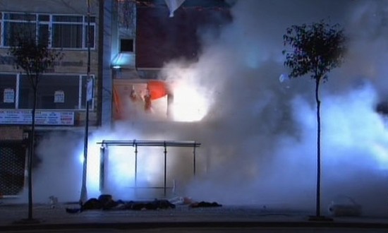 Aynadaki Düşman Fotoğrafı