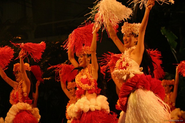 Hula Girls Fotoğrafı