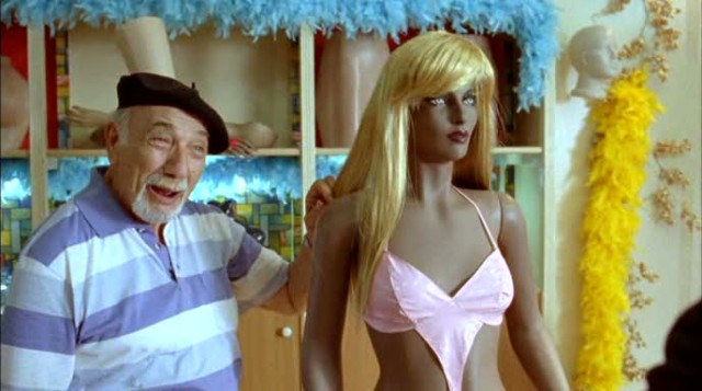 Aşk Geliyorum Demez Fotoğrafı