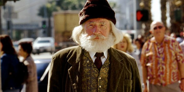 Claus Beni Ara Fotoğrafı