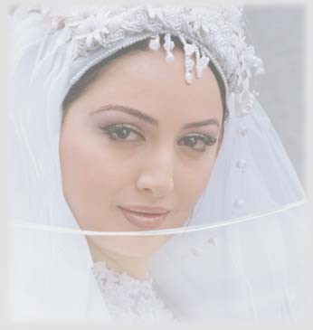 Ezdevaj Be Sabke Irani Fotoğrafı