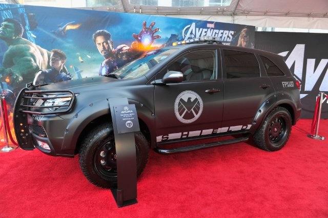 Yenilmezler Fotoğrafı