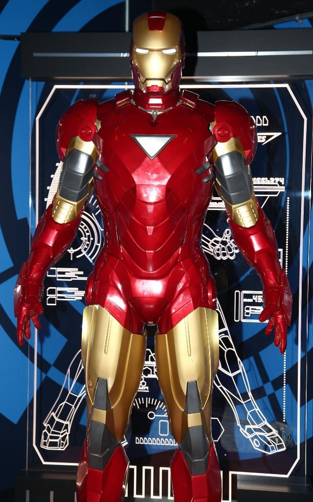 Yenilmezler Fotoğrafı