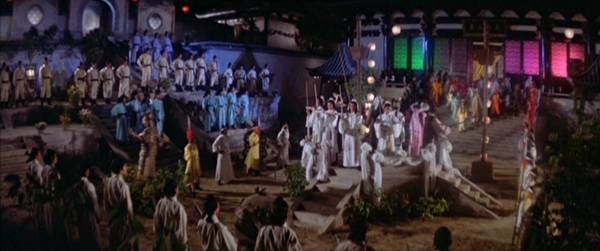 Swordsman And Enchantress Fotoğrafı