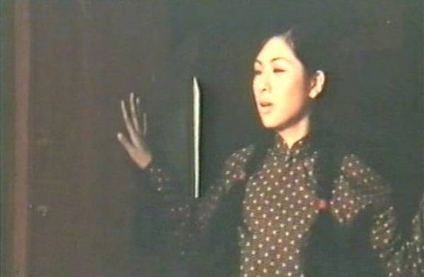 Fist To Fist Fotoğrafı