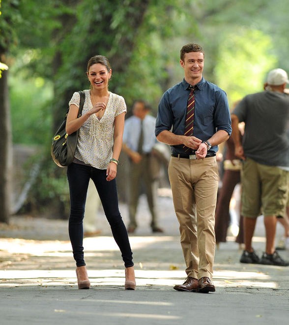 Arkadaştan Öte Fotoğrafı