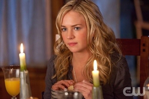 Life Unexpected Fotoğrafı