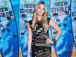 Sevimli Küçük Yalancılar Fotoğrafı