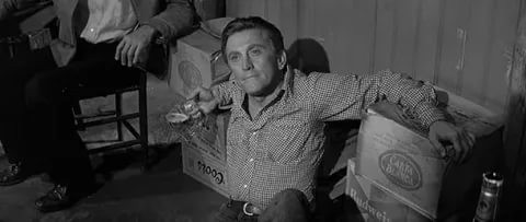 Yalnız Ve Cesur Fotoğrafı