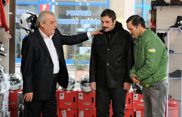 Geniş Aile Fotoğrafı