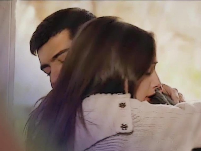 Yer Gök Aşk Fotoğrafı