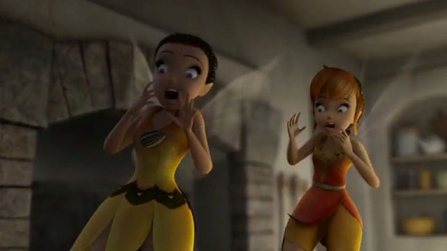Tinker Bell ve Peri Kurtaran Fotoğrafı